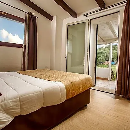 Hotel Domus De Vida
