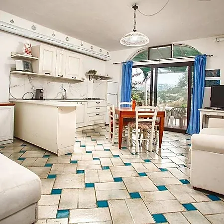 Domus De Vida Hotel *